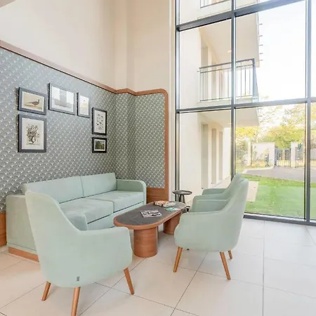 Aparthotel Quality Moissy-Cramayel