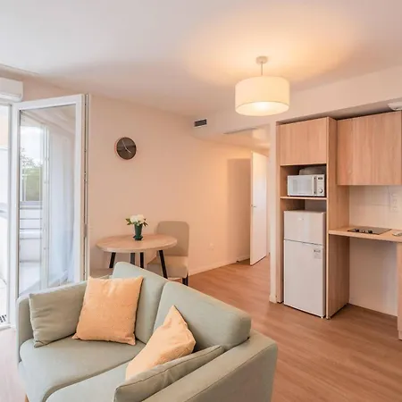 Quality Aparthotel 3*